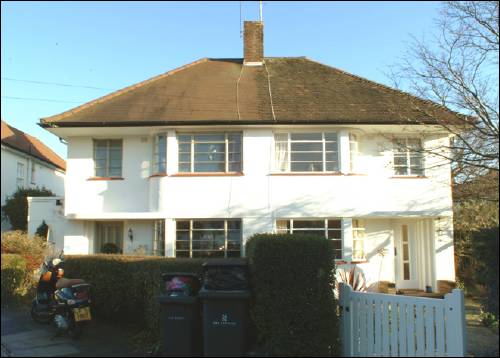 23-25 Hutchings Walk